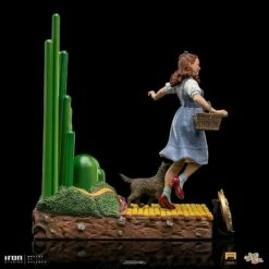 Dorothy Deluxe -Model Figures Sales Shop dorothy deluxe the wizard of oz gallery 637ebf09a437f