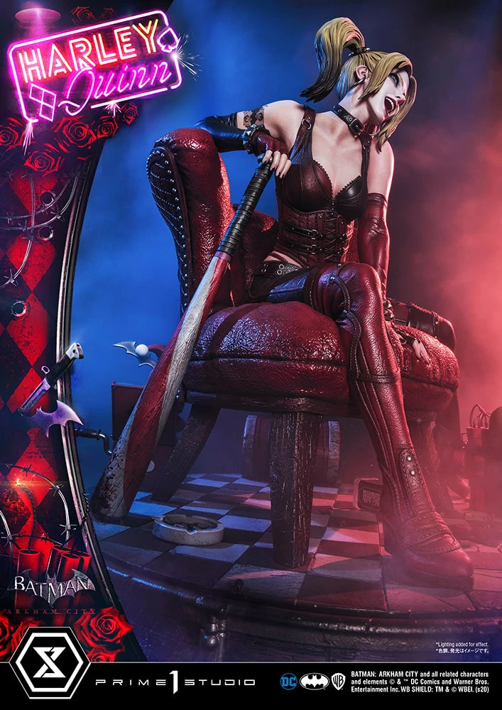 Harley Quinn (Deluxe Version) 3 Harley Quinn (Deluxe Version)