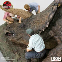 Triceratops Deluxe 9 Triceratops Deluxe -Model Figures Sales Shop iron studios triceratops 110 scale diorama jurassic park gallery 5e2f7720184fa