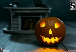 Michael Myers (Slasher Edition) -Model Figures Sales Shop michael myers slasher edition halloween gallery 605105cead30d 1