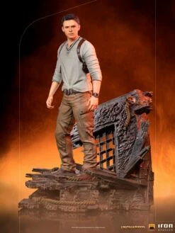 Nathan Drake Deluxe 21 Nathan Drake Deluxe -Model Figures Sales Shop nathan drake deluxe uncharted gallery 62191fed5cea0 1