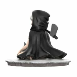 The Huntress -Model Figures Sales Shop the huntress grim edition mighty jaxx originals gallery 636a9740c25fb