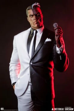 Two-Face -Model Figures Sales Shop two face dc comics gallery 646e334204920 1