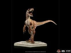 Velociraptor -Model Figures Sales Shop velociraptor jurassic park gallery 626c1be00af45