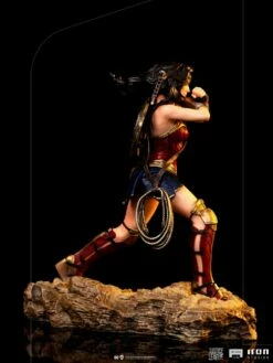 Wonder Woman -Model Figures Sales Shop wonder woman dc comics gallery 61ae7e156bb54